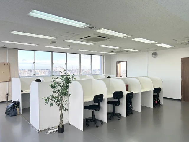 天久校の自習室